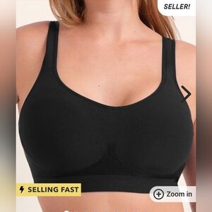 New Truekind Wireless Shaping Everyday Comfort Bra